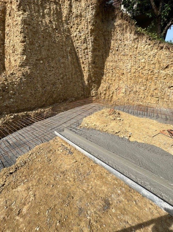 Fondations en cours — ferraillage et béton